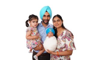 Prénoms courts filles 2026 : notre sélection des plus jolis